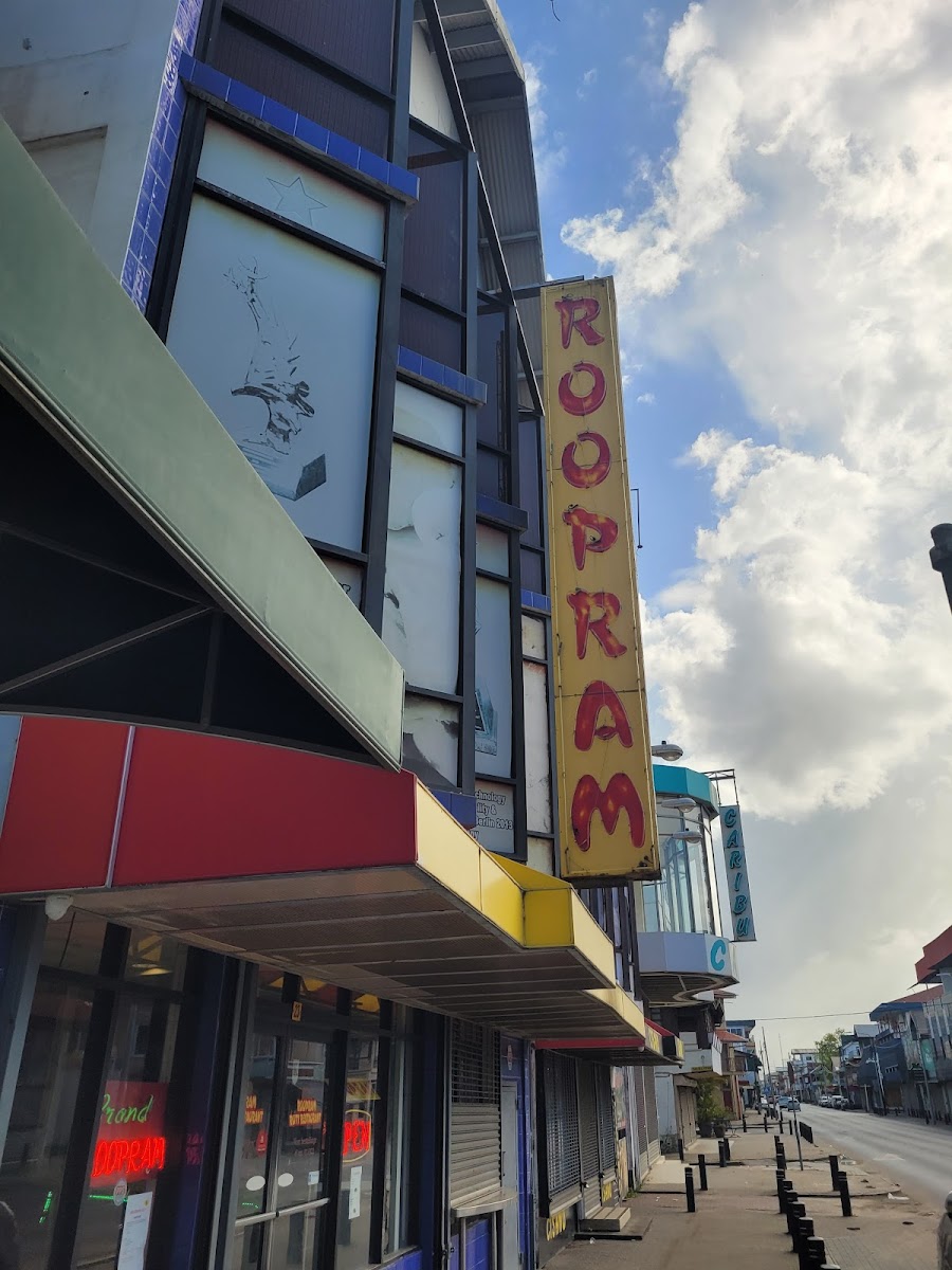 Grand Roopram Roti Restaurant